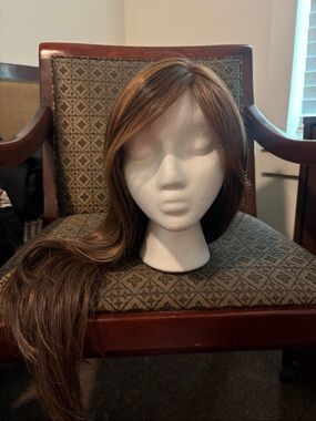 Belle Tress Barcelona in Mocha Maple Brown